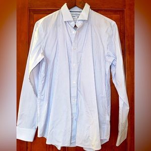 Old Navy The Signature Shirt Slim Fit Built in Flex Dress Shirt